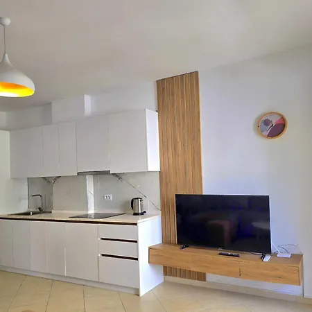 Apartmán Qerret Happy 096 Golem (Tirana)