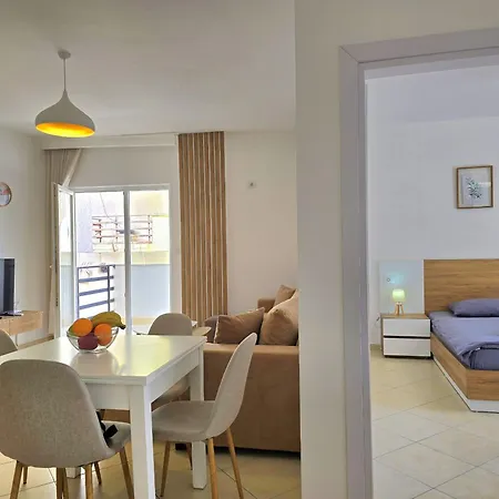 Qerret Happy 096 * Golem (Tirana)