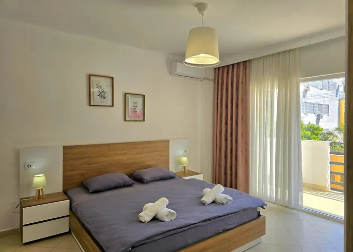 Qerret Happy 096 Appartement Golem (Tirana)